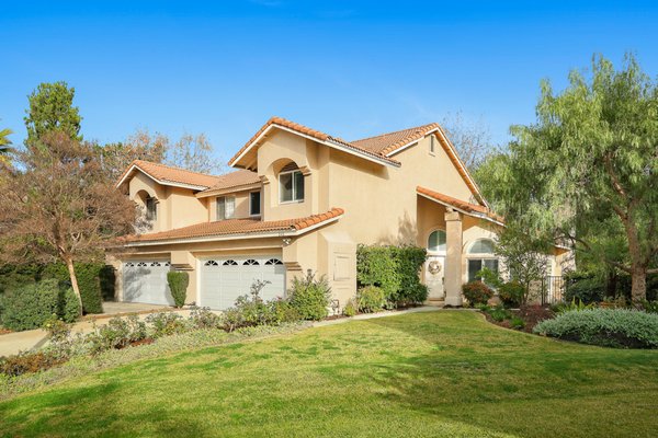 New Listing - 240 Calle Solana, San Dimas - Here are the staged photos for 240 Calle Solana in San Dimas.