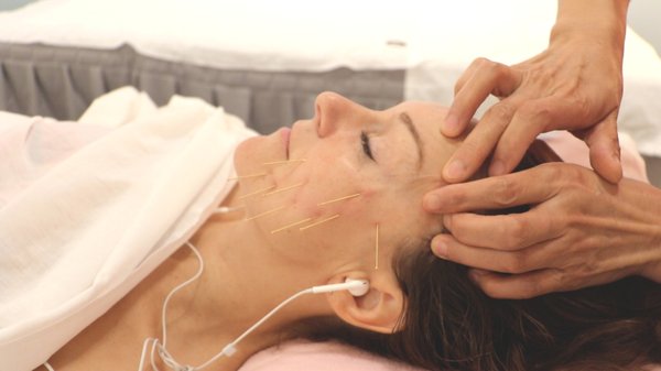 Acupuncture - Pin Lu Acupuncture & Massage provides treatment through precise, effective acupuncture in San Diego, CA. Balanced energy flow throughout your body is among the most vital components of excellent health, reducing risks of sickness and improving self-confidence. Our trained and licensed acupuncturist Pin Lu possesses over 15 years of experience caring for clients. If you want to address a chronic ailment or learn more about good health, Pin Lu will perform the treatments and education necessary to fulfill your needs. Acupuncture - Pin Lu Acupuncture & Massage provides treatment through precise, effective acupuncture in San Diego, CA. Balanced energy flow throughout your body is among the most vital components of excellent health, reducing risks of sickness and improving self-confidence. Our trained and licensed acupuncturist Pin Lu possesses over 15 years of experience caring for clients. If you want to address a chronic ailment or learn more about good health, Pin Lu will perform the treatments and education necessary to fulfill your needs.