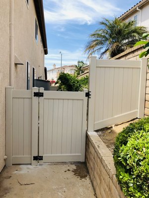 Vinyl Fences - Great quality, please call now for further details Vinyl Fences - Great quality, please call now for further details