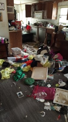 house cleaning - This was a cleaning and disinfecting job. Owner of house was in the hospital and his kids was staying in the home. He came home to this. We house cleaning - This was a cleaning and disinfecting job. Owner of house was in the hospital and his kids was staying in the home. He came home to this. We