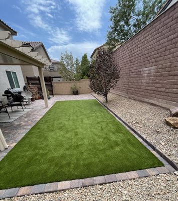 Turf Installation - US Turf’s expertise and professionalism is proven through each and every turf installation we do. We handle small jobs similar to residential areas and we even tackle large scale areas for daycares, colleges, churches, playgrounds and so much more.
As a customer of ours at US Turf, we will make sure your backyard dreams turn into a reality. When installing turf, we will first level your yard with compacted chat (Curious what chat is? Chat is fragments of siliceous rock!). Once your yard is level, we will lay our grass and nail it down. The best part is, most of our grasses have a 15 year manufacturer warranty and a 2 year labor warranty. With the exception of our pet turf which has a 3 year manufacturer warranty. Turf Installation - US Turf’s expertise and professionalism is proven through each and every turf installation we do. We handle small jobs similar to residential areas and we even tackle large scale areas for daycares, colleges, churches, playgrounds and so much more.
As a customer of ours at US Turf, we will make sure your backyard dreams turn into a reality. When installing turf, we will first level your yard with compacted chat (Curious what chat is? Chat is fragments of siliceous rock!). Once your yard is level, we will lay our grass and nail it down. The best part is, most of our grasses have a 15 year manufacturer warranty and a 2 year labor warranty. With the exception of our pet turf which has a 3 year manufacturer warranty.