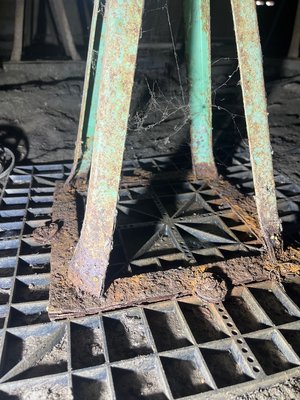 Manufactured Home Inspection - This manufactured home had rusted and deteriorated Posts and Piers. These piers are supporting the home and can create unlevel floors due to failure. Manufactured Home Inspection - This manufactured home had rusted and deteriorated Posts and Piers. These piers are supporting the home and can create unlevel floors due to failure.
