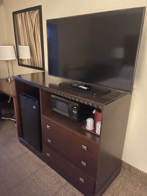Hotel Room Cleans - We get the pleasure of keeping your hotel rooms clean to better your stay and experience! Hotel Room Cleans - We get the pleasure of keeping your hotel rooms clean to better your stay and experience!