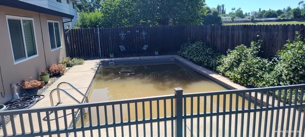 in-ground vinyl liner pool - This pool was a mess, we brought it back to life in no time at all. A new Latham pool liner with pebble print. looks great! in-ground vinyl liner pool - This pool was a mess, we brought it back to life in no time at all. A new Latham pool liner with pebble print. looks great!