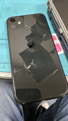 Back glass cracked - The back glass was cracked, now it fixed. Back glass cracked - The back glass was cracked, now it fixed.