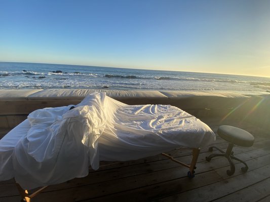 Mobile Massage - Mobile Massage. Your Vision = Your Destination. Take A Journey with Touch. Text 818-535-5001 to Schedule.