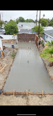 Foundation for 1200 square feet adu in North Hollywood - This Foundation was set at an empty corner of a lot in North Hollywood. Approximately 1200 square feet Adu will be built on top of it. Foundation for 1200 square feet adu in North Hollywood - This Foundation was set at an empty corner of a lot in North Hollywood. Approximately 1200 square feet Adu will be built on top of it.