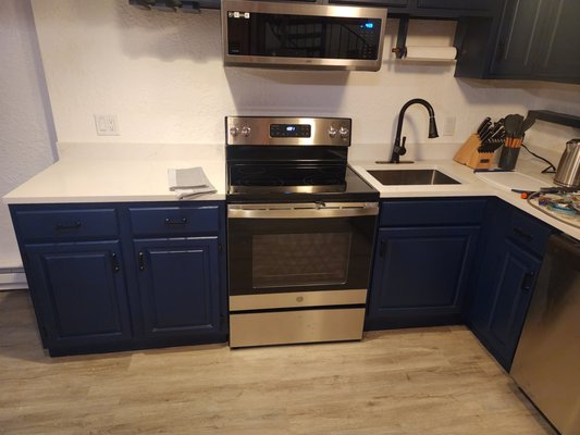 Kitchen remodeling - This remodel was done on an old kitchen the was in bad shape. The rest of the house has been updated , so the kitchen stuck out like  a sore thumb. We gutted it and put in new cabinets, countertops and appliances to match the overall tone of the house.