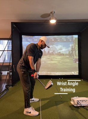 Best Player In Your Group - Finding the time to improve your game is hard enough - Actually knowing how to improve it is even harder. This season commit to your goals of improving your game with group classes and private instruction offered at Marathon Golf Academy. Let us help you make this golf season where you become the Best Player In Your Group!