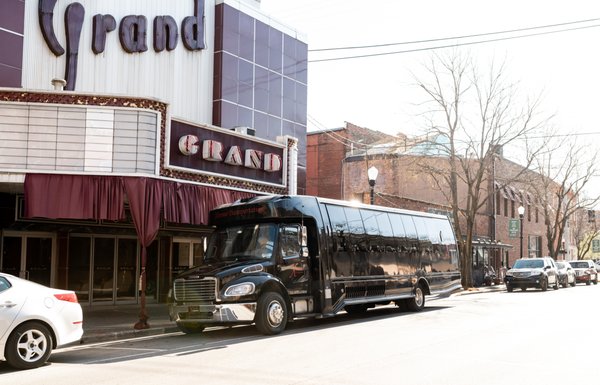 Things to Do In Southern Indiana - It's okay if you'd like to stay on the Indiana side of the river! There are lots of places to explore in Downtown Jeffersonville, New Albany and other surrounding areas for any time of the year. Make it extra special by booking a luxury vehicle with so many amenities that can make you trip everything you'd hope for and more! Things to Do In Southern Indiana - It's okay if you'd like to stay on the Indiana side of the river! There are lots of places to explore in Downtown Jeffersonville, New Albany and other surrounding areas for any time of the year. Make it extra special by booking a luxury vehicle with so many amenities that can make you trip everything you'd hope for and more!