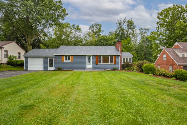 New Listing in Wadsworth - 161 Parkview Rd., Wadsworth $239,900 3 bedroom, 2 bath ranch with walkout finished basement. New Listing in Wadsworth - 161 Parkview Rd., Wadsworth $239,900 3 bedroom, 2 bath ranch with walkout finished basement.
