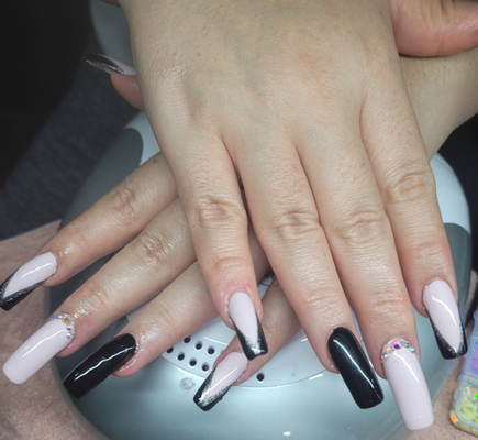 We are under new management! Look your best for the summer! - The best and most affordable in Naples!