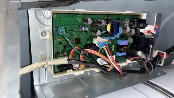 Samsung Dryer - Control board replacement on Samsung Dryer. Samsung Dryer - Control board replacement on Samsung Dryer.