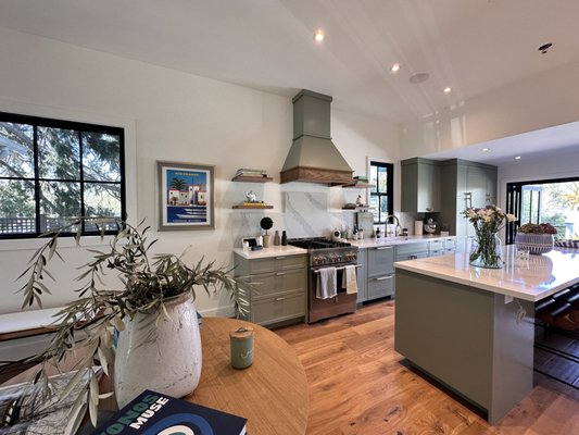 Modern Farmhouse in the wine country - This remodel consisted of new windows and doors, new hardwood floors, with a complete gut of the kitchen, primary bathroom, and upgrades to the guest bathroom. All the finishes are custom.
The house had good bones and lots of charm, the owners just wanted a more useable space in the kitchen. The kitchen island is one massive slab, no joints at all! This was a wonderful project from start to finish! Modern Farmhouse in the wine country - This remodel consisted of new windows and doors, new hardwood floors, with a complete gut of the kitchen, primary bathroom, and upgrades to the guest bathroom. All the finishes are custom.
The house had good bones and lots of charm, the owners just wanted a more useable space in the kitchen. The kitchen island is one massive slab, no joints at all! This was a wonderful project from start to finish!