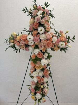 Sympathy & Tribute Flowers - Elegant, heartfelt florals to honor and remember. Our sympathy designs are created with care — celebrating life beautifully and offering comfort through natural, artful blooms. Custom arrangements available for services, memorials, and home delivery throughout Kansas City.