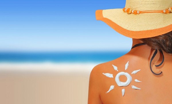 Tanning Beds - Midnight Sun Tanning is located in the heart of Mississauga. Our tanning salon has been in business since 1986. Over the years we have gained a lot of experience in the tanning industry, and we have come to understand the exact needs and wants of our customers. This understanding of our customers has allowed us to re-design our tanning salon and our services so our customers get exactly what they want Tanning Beds - Midnight Sun Tanning is located in the heart of Mississauga. Our tanning salon has been in business since 1986. Over the years we have gained a lot of experience in the tanning industry, and we have come to understand the exact needs and wants of our customers. This understanding of our customers has allowed us to re-design our tanning salon and our services so our customers get exactly what they want