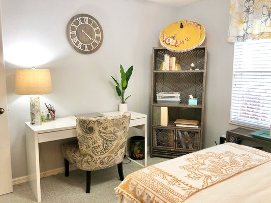 Home Office - Home Organizing, Home Styling, Home Staging Home Office - Home Organizing, Home Styling, Home Staging