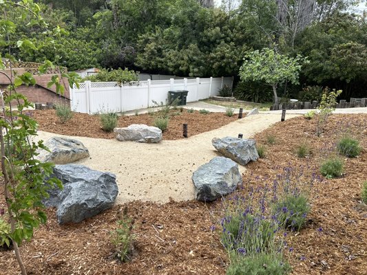 Mt. Helix Memorial Garden - This native memorial garden uses stone, mulch and drought tolerant plants to create a meditative space that attracts local wildlife and contemplative moments. Mt. Helix Memorial Garden - This native memorial garden uses stone, mulch and drought tolerant plants to create a meditative space that attracts local wildlife and contemplative moments.