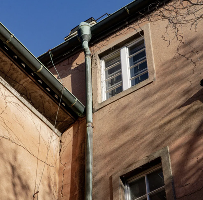 Gutter Repair - We can provide expert gutter repair services to keep your home protected from water damage. Our experienced team specializes in identifying and fixing gutter issues quickly and efficiently. Whether it’s a small leak or a complete gutter system overhaul, we have the knowledge and tools to get the job done right. Trust us to restore the functionality of your gutters, preventing potential foundation problems and landscape erosion. Don’t let damaged gutters compromise the integrity of your home. Contact us for reliable gutter repair that you can count on.