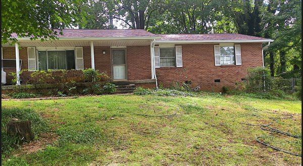 ROOF REPAIR N CHANGE - THIS HOUSE WAS COMPLETELY DESTROY AND THE OWNER DIDNT EVEN KNOW, WE CAME BY HIS HOUSE OFFER HIM A FREE ROOF INSPECTION AND WHAT WE FOUND OUT WAS UNBELIEVABLE, HIS OSB'S WERE DAMAGE AND LEAKING THRU HIS WALL. WE CHANGE OSB'S N ROOF. HE WAS HAPPY ROOF REPAIR N CHANGE - THIS HOUSE WAS COMPLETELY DESTROY AND THE OWNER DIDNT EVEN KNOW, WE CAME BY HIS HOUSE OFFER HIM A FREE ROOF INSPECTION AND WHAT WE FOUND OUT WAS UNBELIEVABLE, HIS OSB'S WERE DAMAGE AND LEAKING THRU HIS WALL. WE CHANGE OSB'S N ROOF. HE WAS HAPPY