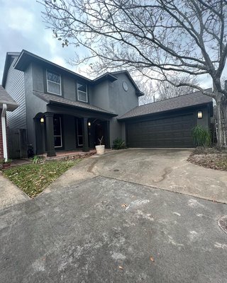 Exterior Painting - In this project we made a color change and painted wood and stucco, we made some minor repairs to leave a new house