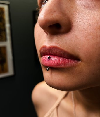 Labret and tongue piercings ✨ - Some of the labret/oral piercings we offer! All done with implant grade titanium threadless/internally threaded jewelry.