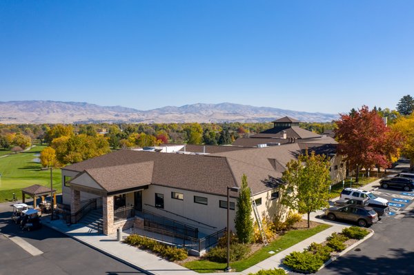 Hillcrest Country Club - Beautiful roof replacement we did on the Hillcrest Country Club. Hillcrest Country Club - Beautiful roof replacement we did on the Hillcrest Country Club.