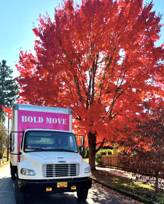 Moving made easy - Give us a call to schedule your moving service!