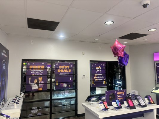 commercial lighting repair - upgrading the lighting and proper wiring for the lighting system to properly work. commercial lighting repair - upgrading the lighting and proper wiring for the lighting system to properly work.