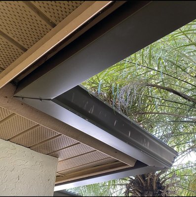 Seamless Gutter Installation - We are a company based on customer service, and quality work. Seamless Gutter Installation - We are a company based on customer service, and quality work.