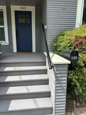 New door and handrail - The customer loves the character of their old home but wanted a well insulated modern door that opened and closed smoothly. They also wanted a sturdy handrail that didn’t require too much new structure to support it.
