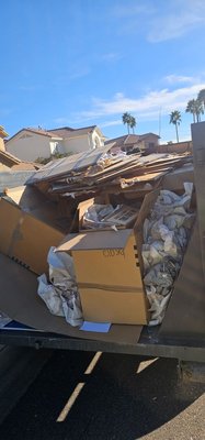 Home cleanout. - Customer moved to new home. Needed all their junk gone. Home cleanout. - Customer moved to new home. Needed all their junk gone.