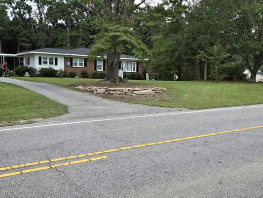 Curb Appeal in just 1 day! - In just a single day, we got some great curb appeal without breaking the bank