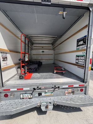 Moving service - Moving service Moving service - Moving service