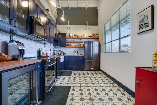 Kitchen Remodel - We recently remodeled this beautiful kitchen space. Kitchen Remodel - We recently remodeled this beautiful kitchen space.