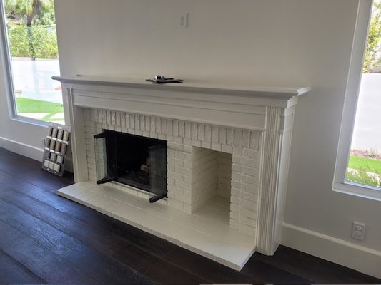 Fireplace Remodel - What a transformation. Our client knew what she wanted to replace an old brick and wood fireplace A consultation with us and we were able to provide exactly what she wanted.
One piece custom mantel Fireplace Remodel - What a transformation. Our client knew what she wanted to replace an old brick and wood fireplace A consultation with us and we were able to provide exactly what she wanted.
One piece custom mantel