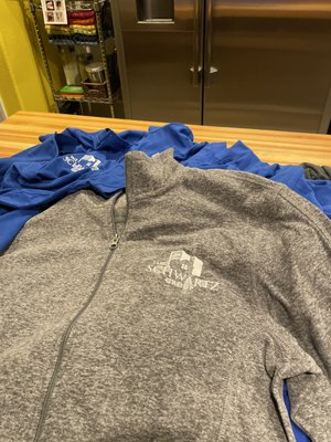 Schwartz Group Branded Merchandise - This growing real estate group ordered beautiful custom merchandise for open-houses and client meetings. This project consisted of jackets, polos, and knit beanies. Schwartz Group Branded Merchandise - This growing real estate group ordered beautiful custom merchandise for open-houses and client meetings. This project consisted of jackets, polos, and knit beanies.