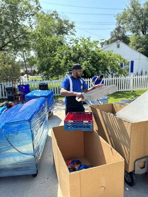 Commercial Moving Service - Moving Restaurant Equipment & Supplies. - New DC restaurant Commercial Moving Service - Moving Restaurant Equipment & Supplies. - New DC restaurant