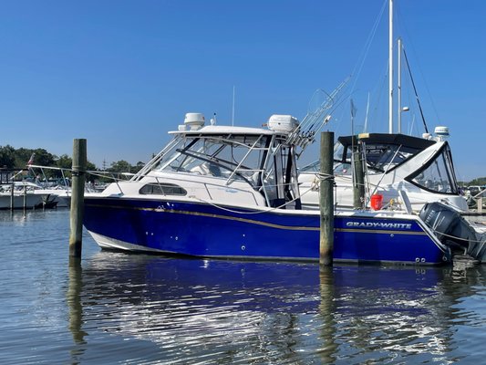 30 Foot Grady White - This boat was brought back to life, after being in storage for over 10 years.
Fully wrapped in 3M Blue Raspberry film and ceramic coated to keep the salt out of that beautiful wrap. 30 Foot Grady White - This boat was brought back to life, after being in storage for over 10 years.
Fully wrapped in 3M Blue Raspberry film and ceramic coated to keep the salt out of that beautiful wrap.