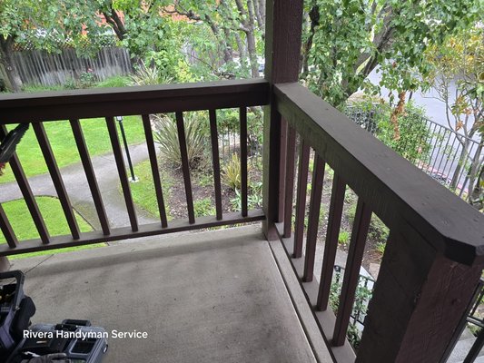 Adding mesh🛠on 6 railing with trim and painted 🎨✨️ - We added🛠metall mesh on 6 railing and also added trims and painted 🎨✨️ Adding mesh🛠on 6 railing with trim and painted 🎨✨️ - We added🛠metall mesh on 6 railing and also added trims and painted 🎨✨️