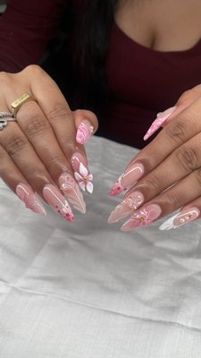 Nail Art - A quick view of one of my Nail Artist. Nail Art - A quick view of one of my Nail Artist.