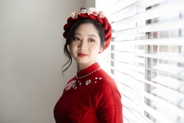 Wedding Photography - Covering everything from bridal dresses, makeup, & hair to photos, videos, & bridal bouquets. With Chien & Buffle, you can expect a stress-free experience as you prepare for your pre-wedding and wedding day.