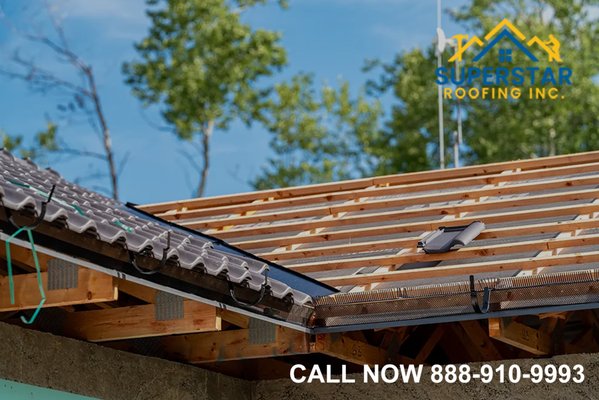 Los Angeles - Superstar Roofing Inc
We are a dedicated team of roofing professionals with years of experience providing top-tier roofing solutions. Our mission is to deliver reliable, affordable, and high-quality roofing services for both residential and commercial properties