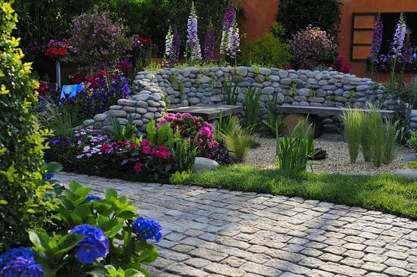 What Our Clients have to say - These are the honest reviews from satisfied clients sharing their overall experience with the The Lawn Helpers. Our 10 Years of experience, personal service with attention to the smallest details have always been the pillars of our company. What Our Clients have to say - These are the honest reviews from satisfied clients sharing their overall experience with the The Lawn Helpers. Our 10 Years of experience, personal service with attention to the smallest details have always been the pillars of our company.