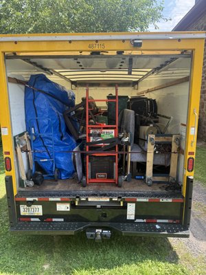 Load/Unload - Successfully loaded household items, including furniture, boxes, and etc, into an our moving truck at the origin location. Upon arrival at the destination, carefully unloaded all items and placed them in designated areas as instructed by the client. Ensured all belongings were handled with care and no damages occurred during the process. Completed the job efficiently and within the scheduled time frame. Load/Unload - Successfully loaded household items, including furniture, boxes, and etc, into an our moving truck at the origin location. Upon arrival at the destination, carefully unloaded all items and placed them in designated areas as instructed by the client. Ensured all belongings were handled with care and no damages occurred during the process. Completed the job efficiently and within the scheduled time frame.