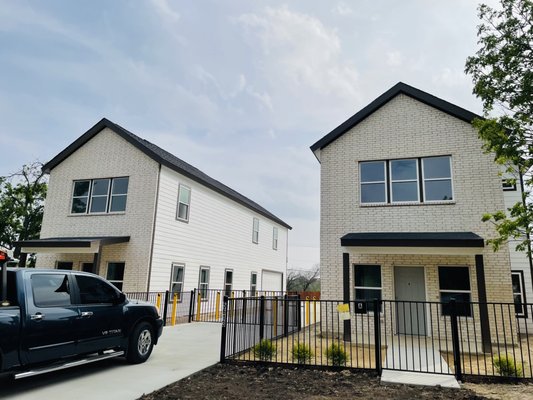New Construction - Check out these two beautiful homes we built from the ground up! From foundation to finishing touches, we handled every detail, including:
✅ Flooring, painting, and interior finishes
✅ Plumbing and electrical services
✅ Door installations
✅ Roofing
✅ Fencing
✅ Debris removal and disposal
Looking for a reliable contractor for your next project? We deliver quality craftsmanship and a seamless building process from start to finish. Contact us today!
🔨🏠 CALL OR TEXT AT ---> (817) 988-9592
🔨🏠 Email Us: vanguard@dfwconstruction.org
🔨🏠 Website: dfwconstruction.org New Construction - Check out these two beautiful homes we built from the ground up! From foundation to finishing touches, we handled every detail, including:
✅ Flooring, painting, and interior finishes
✅ Plumbing and electrical services
✅ Door installations
✅ Roofing
✅ Fencing
✅ Debris removal and disposal
Looking for a reliable contractor for your next project? We deliver quality craftsmanship and a seamless building process from start to finish. Contact us today!
🔨🏠 CALL OR TEXT AT ---> (817) 988-9592
🔨🏠 Email Us: vanguard@dfwconstruction.org
🔨🏠 Website: dfwconstruction.org