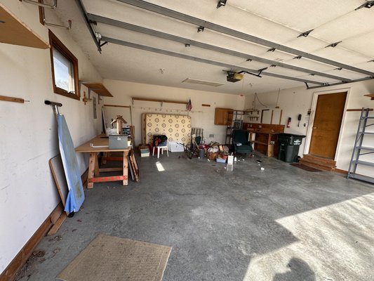 Junk removal, cleaning and pressure washing - This job was done fast and effective. Customer wanted everything in the garage removed, the floors and walls swept and cleaned, and the garage floor pressure washed.
