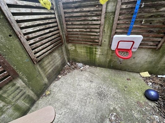 Basement patio - These are some before and after photos of our work cleaning a basement patio in the city