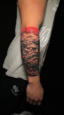 Realistic tattoos - This tattoos are done with the maximum precision and dedication . I don’t like to speed on my tattoos so I will take all the time that I need for every single tattoo session.