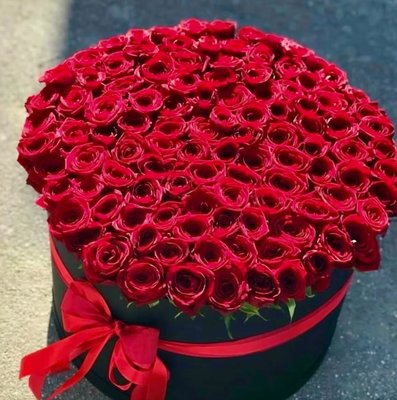 Valentines Designs - Valentines arrangements www.abbeysfloraldesign.com